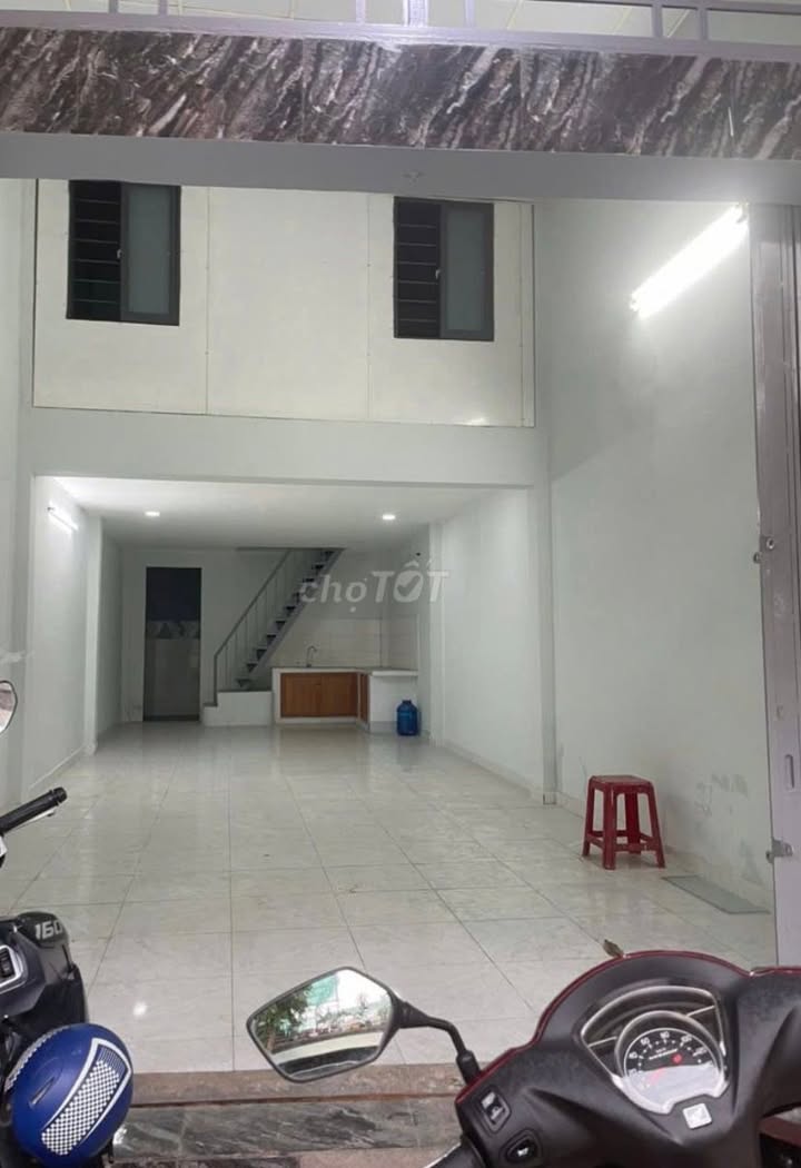 Nhà mặt tiền Diệp Minh Châu, Tân Phú 58m² giá 18 triệu - Vị trí đắc địa cho kinh doanh!