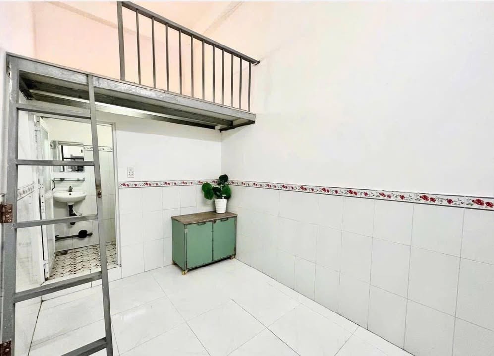 Phòng trọ cho thuê tại Tân Quý, quận Tân Phú - Tiện nghi đầy đủ, an ninh 24/7