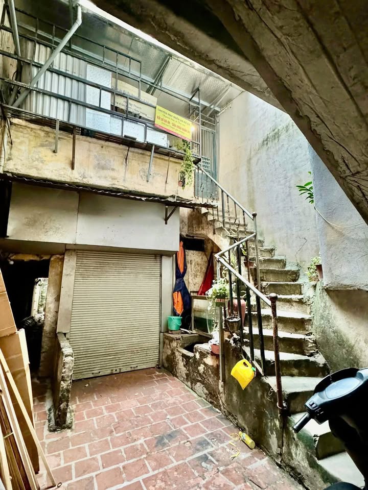 Nhà phố Cửa Nam Hoàn Kiếm 12m² giá 3.5 tỷ - Đầu tư sinh lời hiếm có!