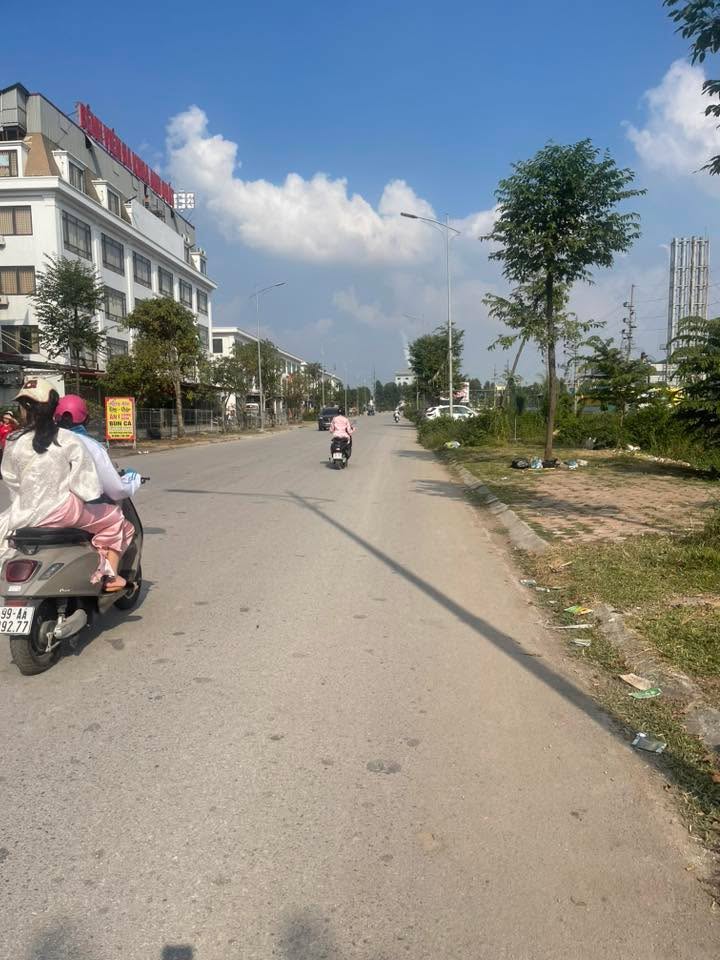 Shophouse Tân Yên Bắc Giang 216m² - Kinh doanh sầm uất, giá tốt!