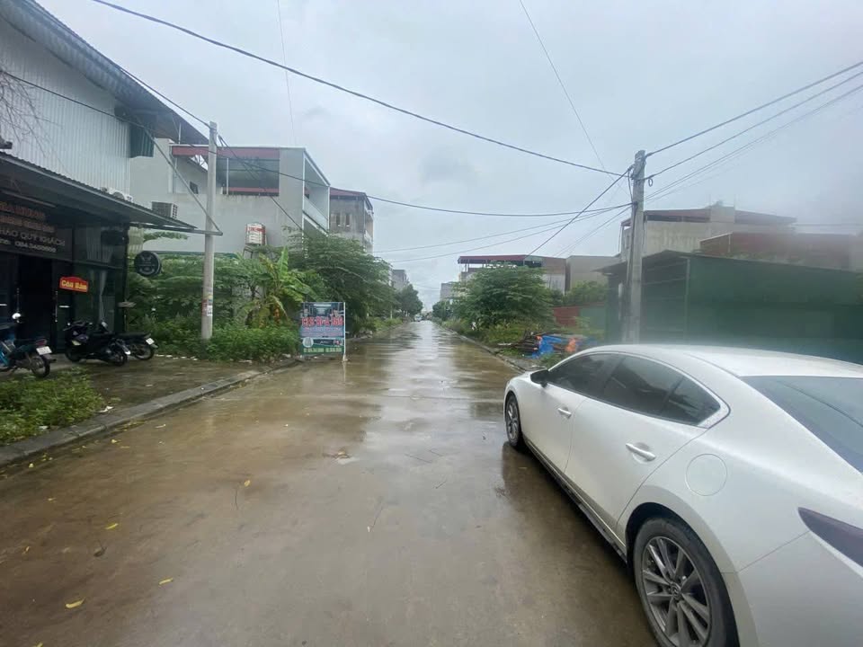 Nhà 3 Tầng Đẹp Mặt Tiền 6m Tại Phường Phương Liễu, Quế Võ - Giá Thỏa Thuận!