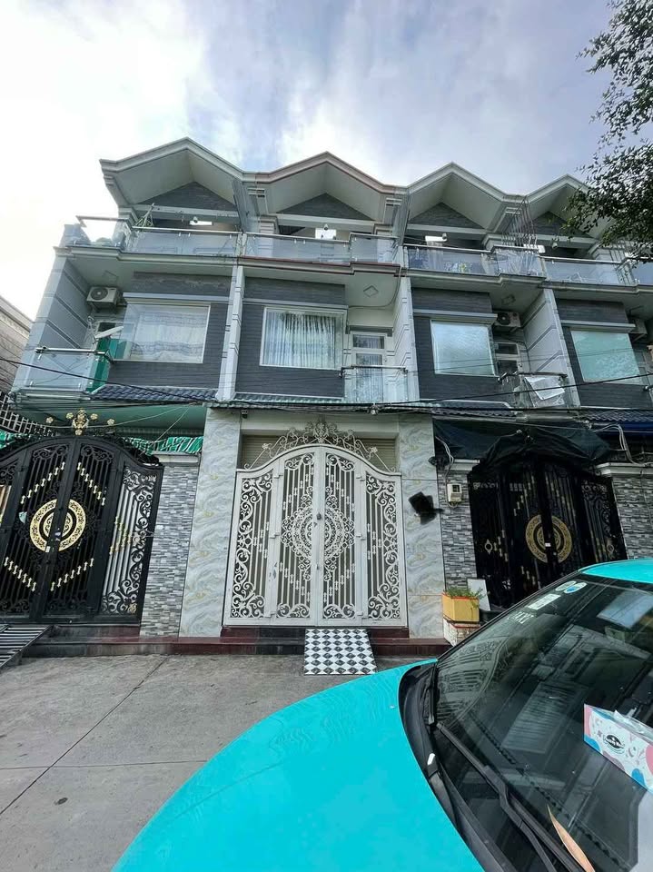 Nhà riêng Bến Phú Định, P16, Q8, 63m² giá 4.55 tỷ - Hẻm ô tô, sẵn sàng vào ở!