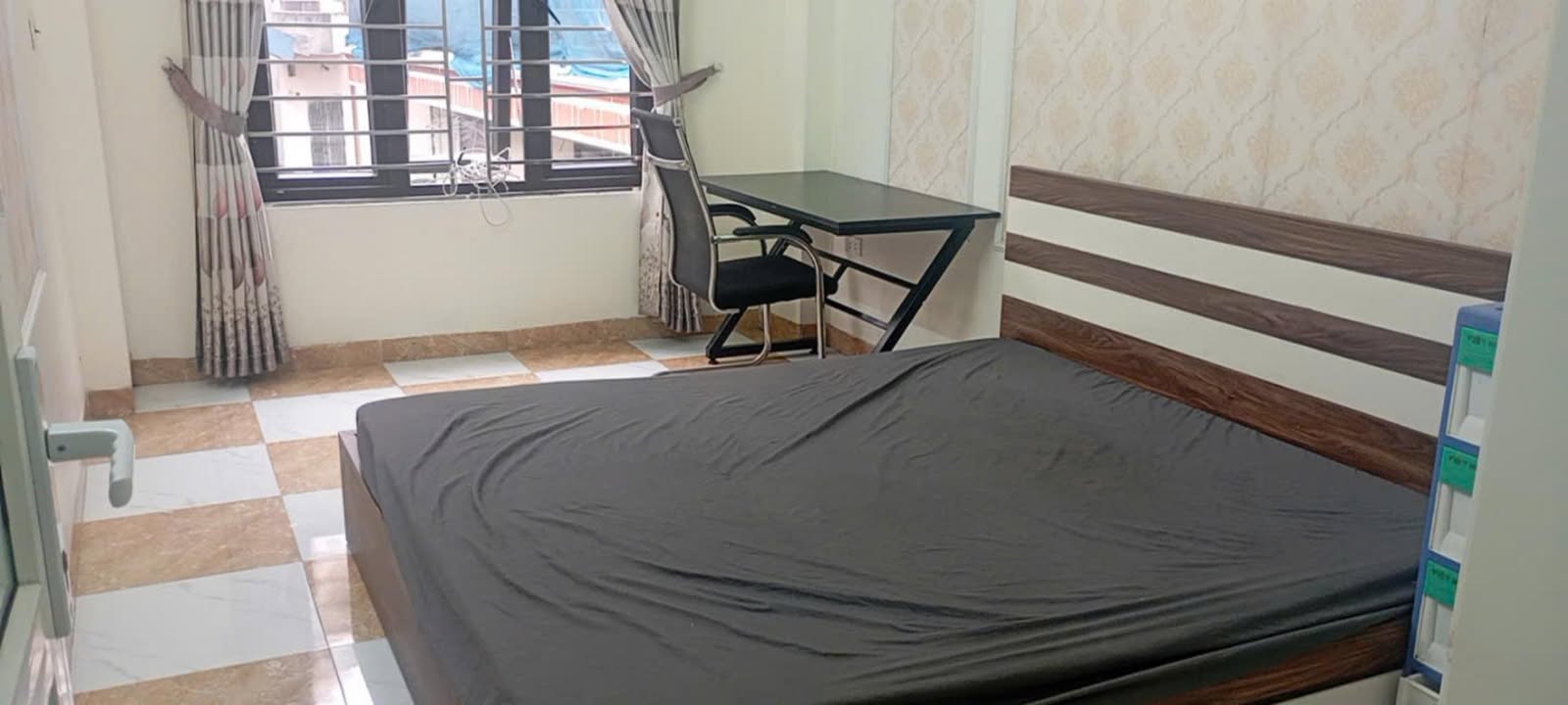 Nhà bán Ngọc Thụy 33m² 4 tầng giá 6.1 tỷ - Ô tô tránh, vị trí yên tĩnh!