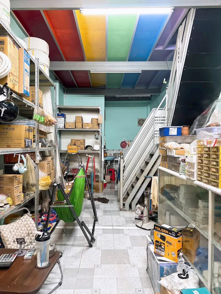 Nhà 1 Lầu Mặt Tiền Bùi Văn Danh 48.6m² giá 2 tỷ - Kinh doanh thuận lợi!