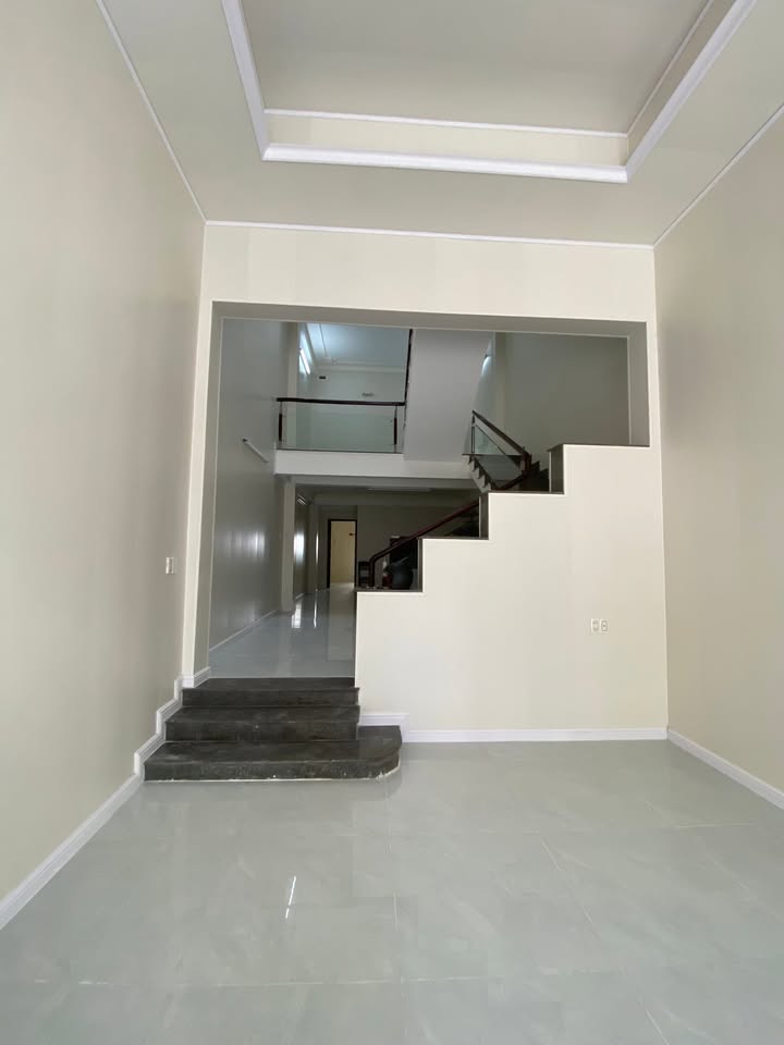 Nhà cho thuê mặt tiền Hòa Cường Bắc, Hải Châu 90m² - Thích hợp kinh doanh và ở ngay!