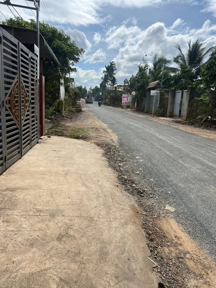 Nhà bán tại xã Cuôrknia, Buôn Đôn 275m² chỉ 840 triệu - Đầu tư sinh lời tốt!