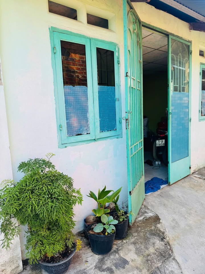 Nhà riêng Hòa Thành 46m² giá 290 triệu - Cần bán gấp, thương lượng nhẹ!