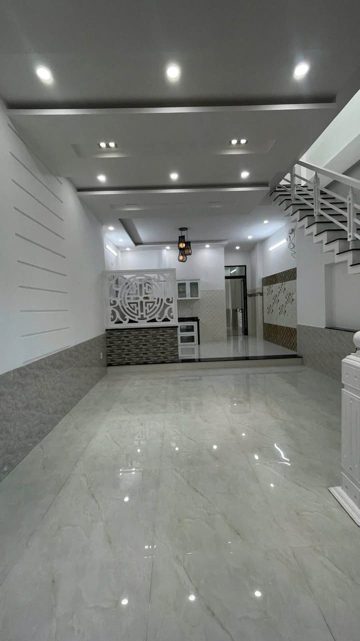 Nhà 2 tầng Nguyễn Đình Trân, Ngũ Hành Sơn 90m² giá 8.2 tỷ - Đầu tư sinh lời tuyệt vời!