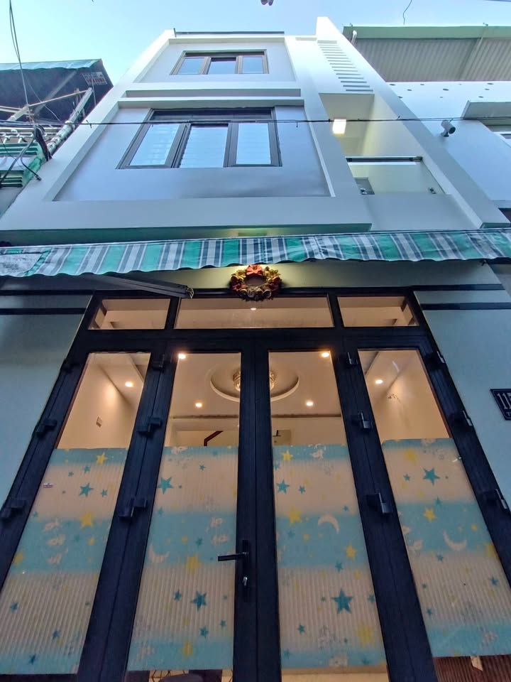 Nhà 4 tầng kiên cố tại Tam Thuận, Đà Nẵng 37m² giá 3.87 tỷ - Sổ hồng chính chủ!