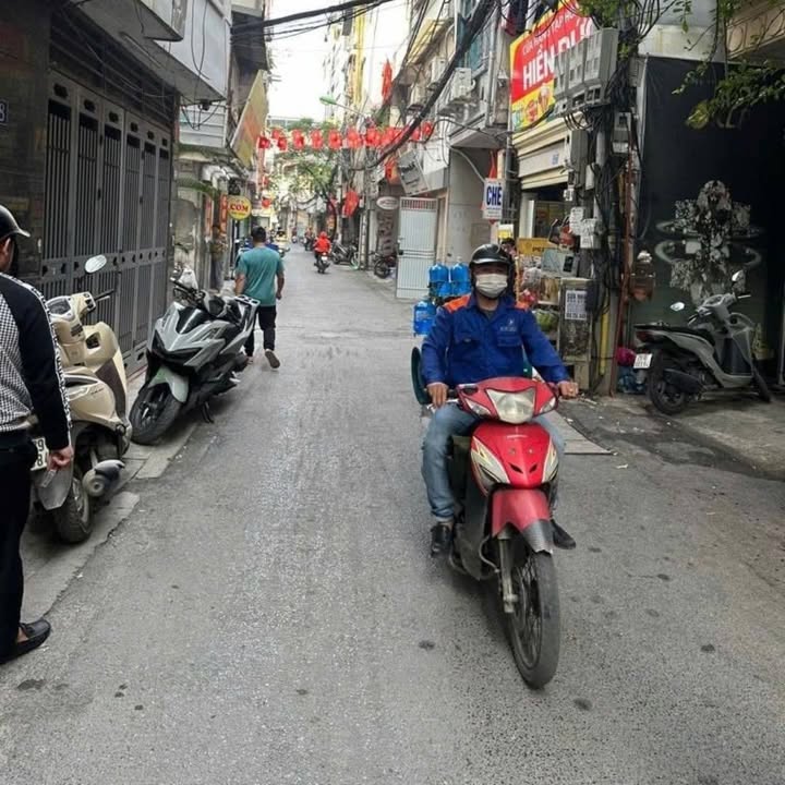 Nhà phố Quan Nhân, Thanh Xuân 56m² giá 20 tỷ - Đầu tư sinh lời ngay!