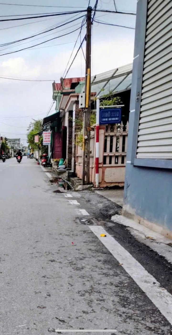 Đất nền Quảng Định 370m² giá chỉ 2.05 tỷ - Tặng nhà C4 kiên cố!