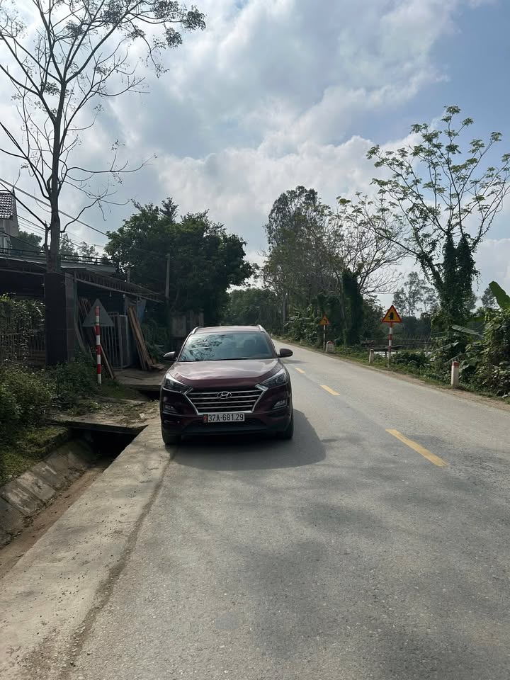 Nhà 3 tầng mặt đường QL15A Tràng Sơn 200m² giá 2 tỷ - Kinh doanh đắc địa!