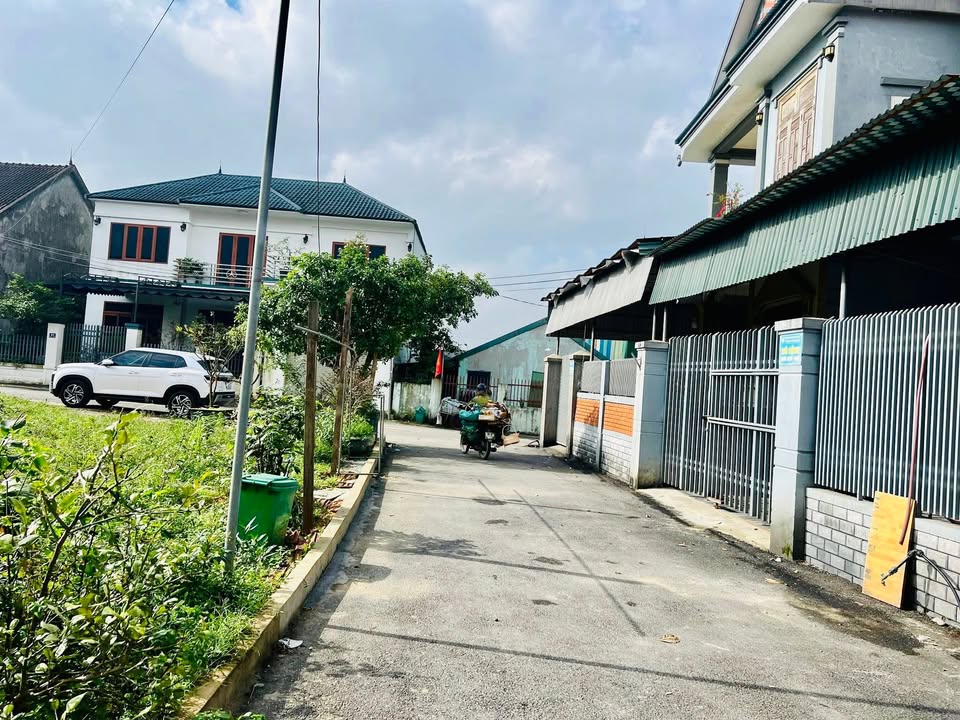 Nhà bán tại phường Sông Trí, Kỳ Anh 118.75m² giá 2.4 tỷ - Vị trí đẹp, tiện ích đầy đủ!