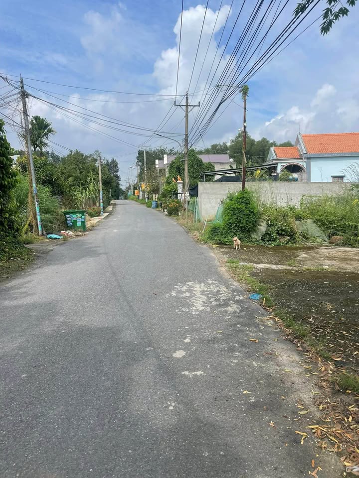 Đất nền góc 190m² Tân Định, Quận 1 - Giá 1.8 tỷ, đường nhựa 7m thông thoáng!