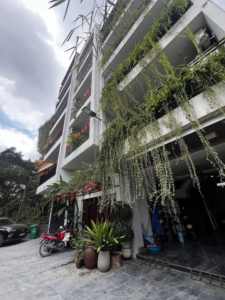 Nhà phố Âu Cơ Tây Hồ 60m² giá 14.3 tỷ - Đầu tư sinh lời ngay!