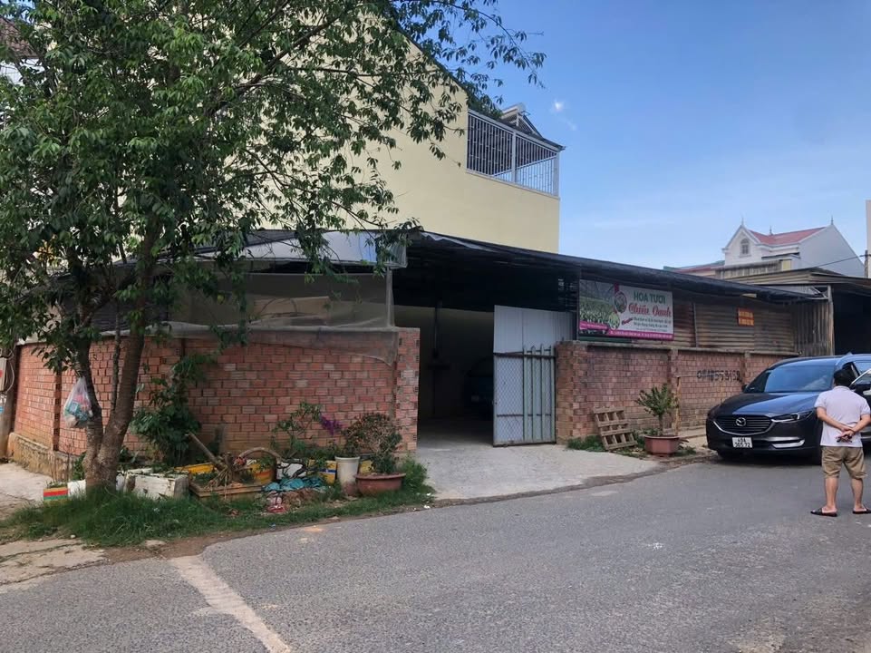 Đất 2 mặt tiền KQH Mê Linh, P9, Đà Lạt 135m² giá 9.2 tỷ - Cơ hội đầu tư sinh lời!