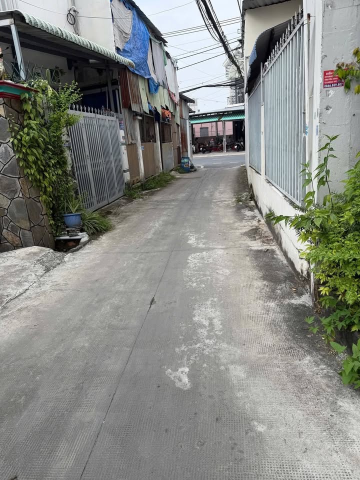 Nhà phố Hóc Môn 99m² giá 4.75 tỷ - Sẵn sàng dọn vào ở ngay!