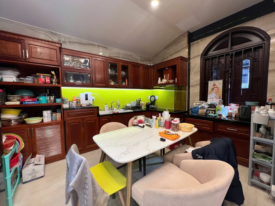 Nhà hẻm xe hơi Điện Biên Phủ, Bình Thạnh 65m² giá 8 tỷ - Chính chủ, sổ hồng đầy đủ!