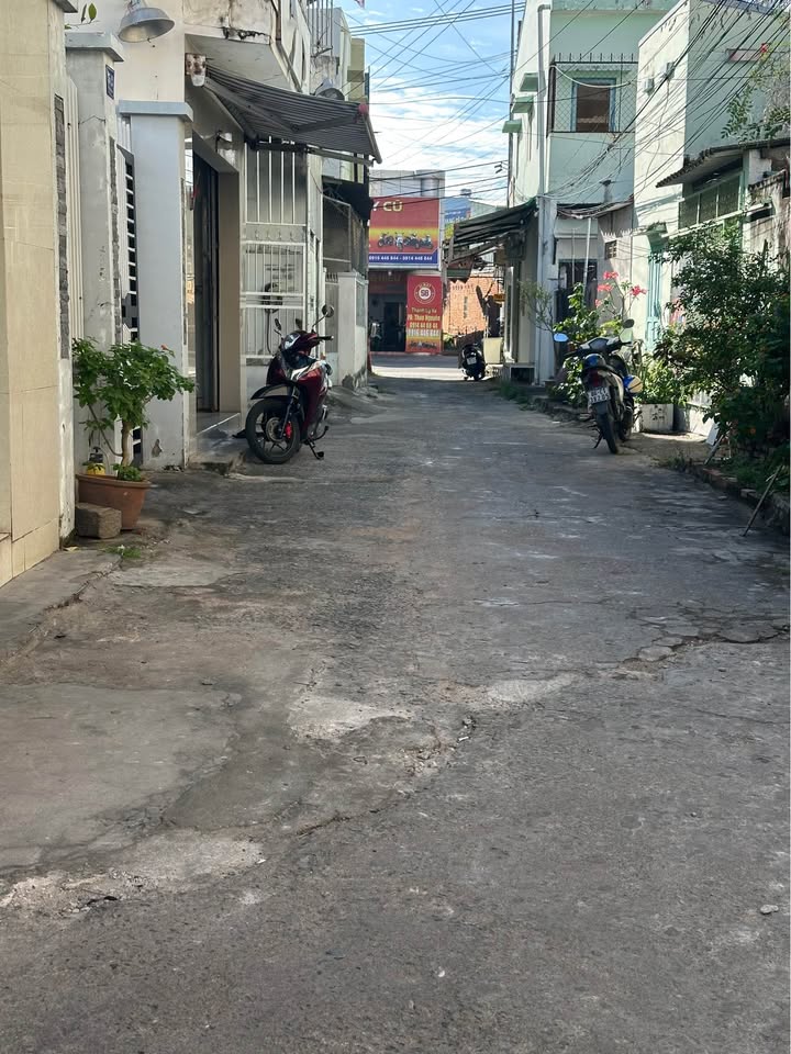 Đất nền Phan Thiết 46.2m² giá 900 triệu - Sổ hồng chính chủ, vị trí đắc địa!