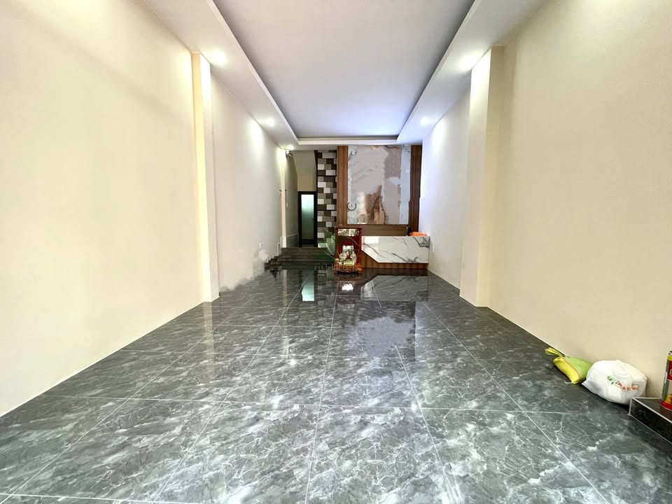 Cho thuê mặt bằng kinh doanh Lộc Thọ 40m² giá 15 triệu - Địa điểm đắc địa gần phố đi bộ!