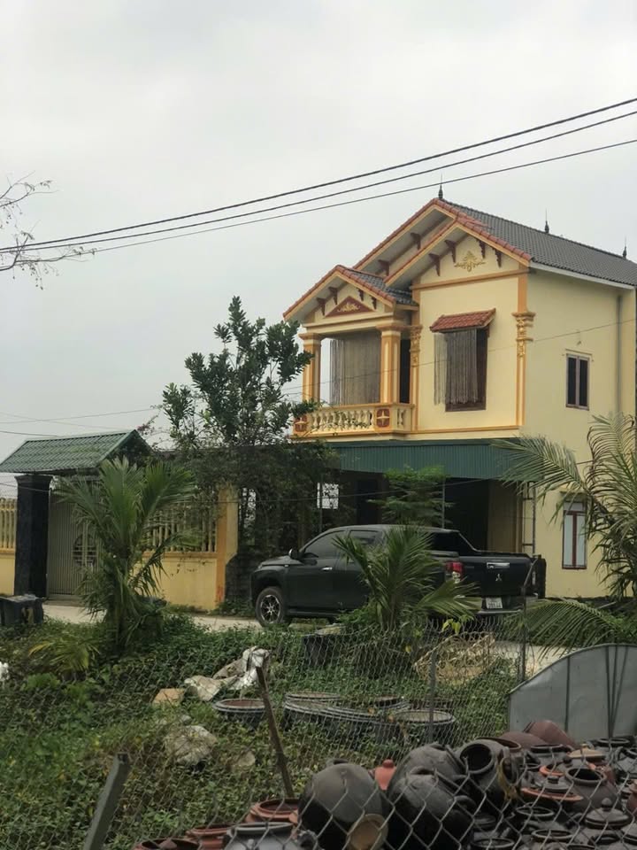 Lô đất vuông đẹp 137m² tại Đông Tiến, Thanh Hóa - Giá chỉ 1.2 tỷ!