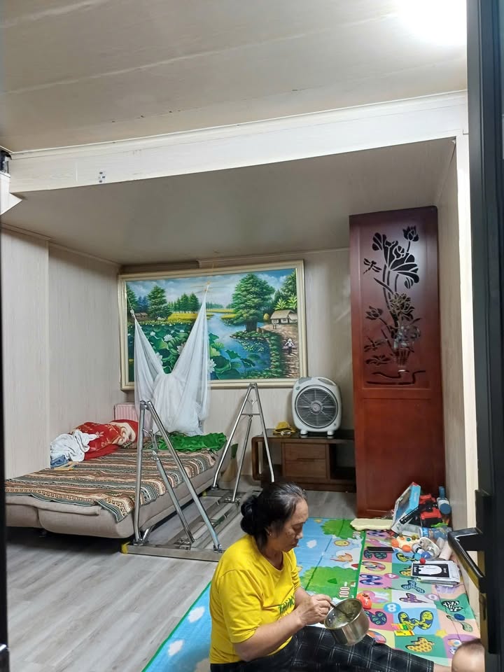 Nhà riêng cho thuê ngõ 250 Nguyễn Xiển 30m² - Giá chỉ 5 triệu/tháng!