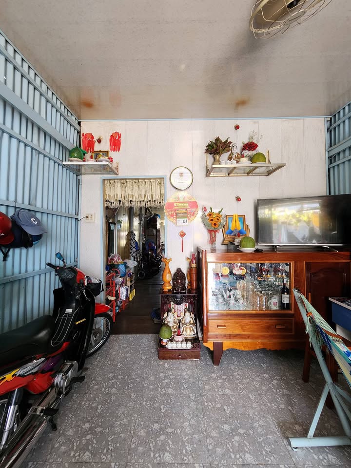 Nhà mặt tiền đường 953, phường Long Phú, Tân Châu 56m² giá 800 triệu - Sẵn sàng dọn vào ở ngay!