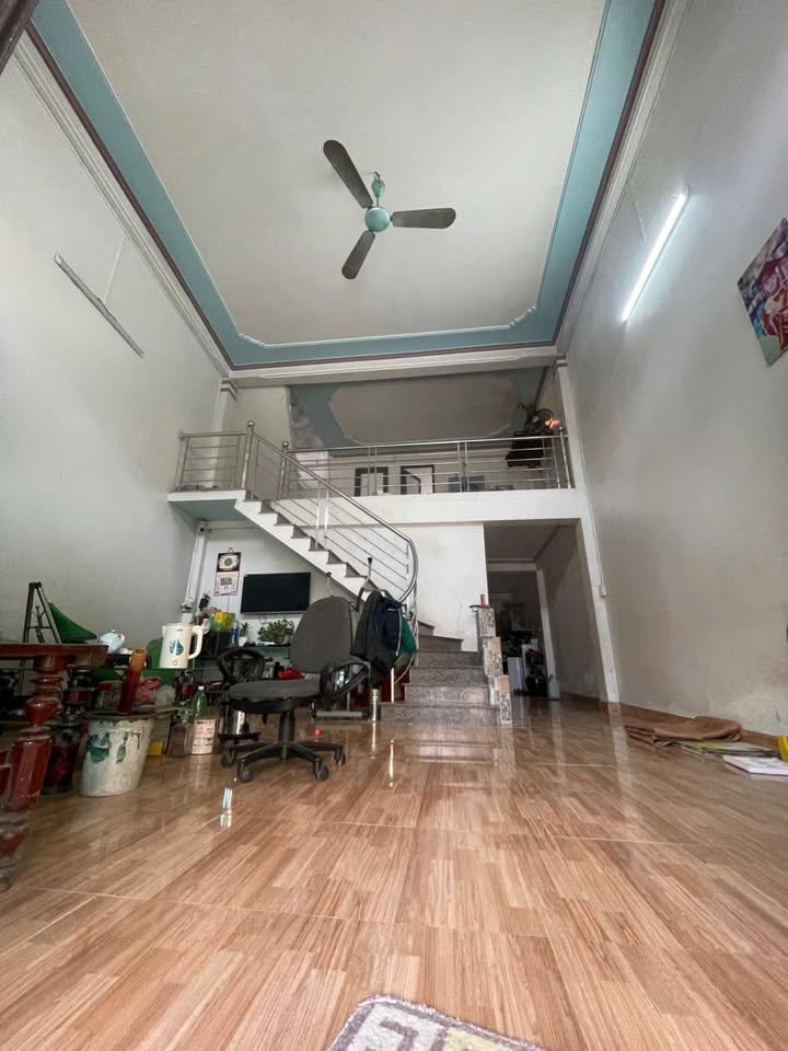 Nhà Phường Âu Lâu, Yên Bái 130m² giá 2.05 tỷ - Thiết kế hiện đại, tiện nghi đầy đủ!