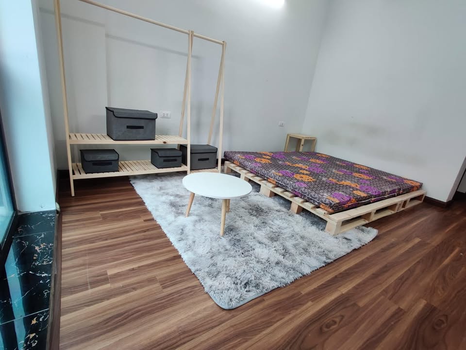 Phòng cho thuê Ngọc Thụy 18m² giá 2,2 triệu - Đầy đủ tiện nghi, không chung chủ!