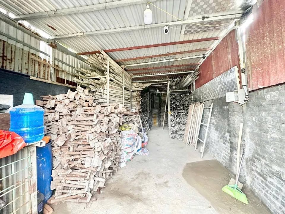 Nhà phố Hưng Phúc, Yên Sở, Hoàng Mai 63m² chỉ 1 tỷ - Ô tô vào nhà, tiềm năng lớn!