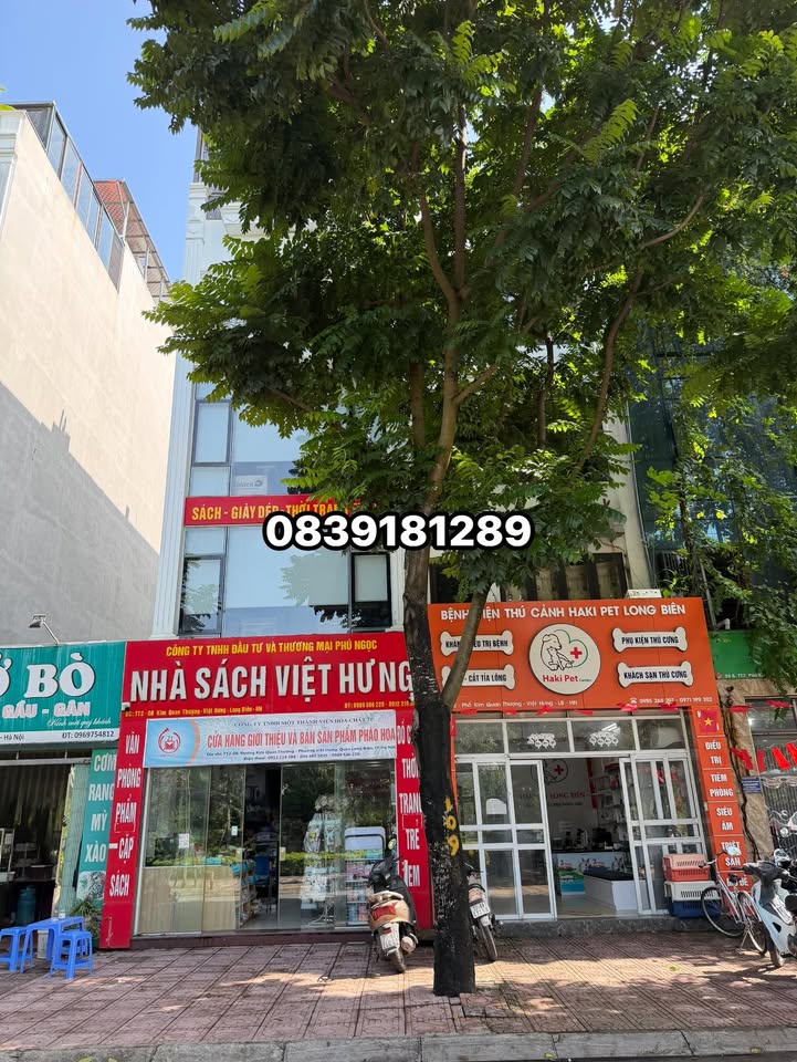 Nhà mặt phố Việt Hưng 70m² giá 13 tỷ - Kinh doanh đa dạng, sầm uất!