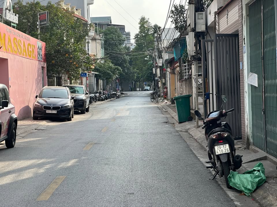 Đất nền Giang Biên Long Biên 55m² giá 8 tỷ - Ô tô tránh, ngõ thông thoáng!