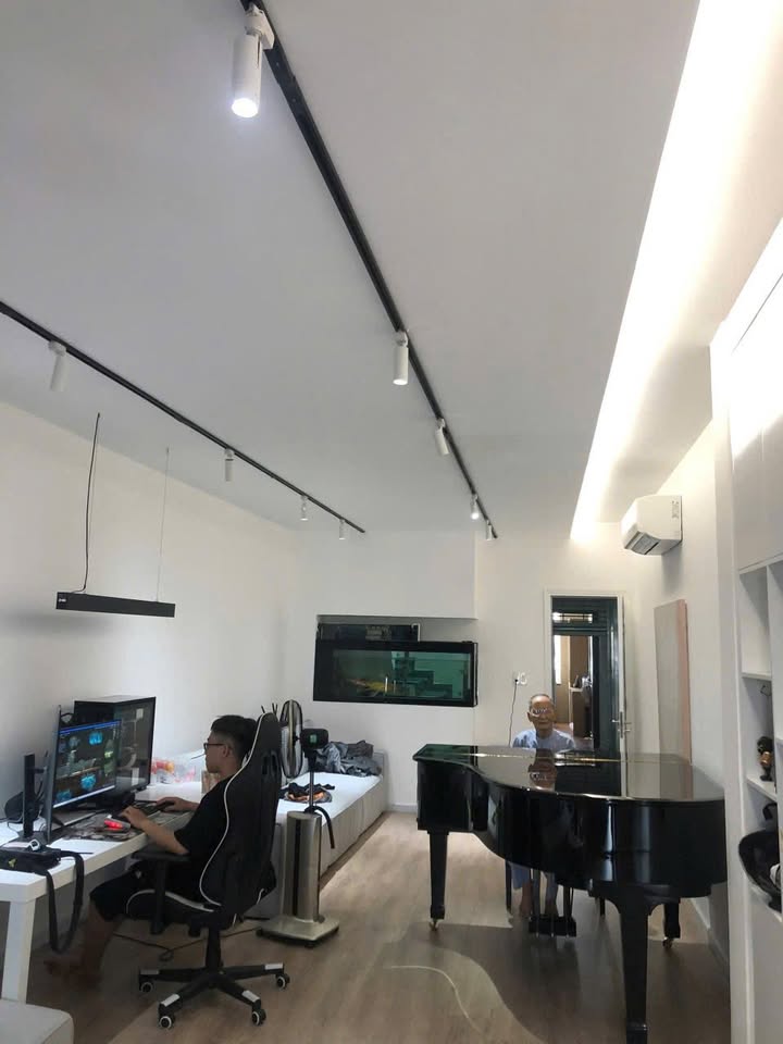 Nhà phố mặt tiền Lê Trực Quận 6 92m² giá 21 tỷ - Kinh doanh sầm uất!