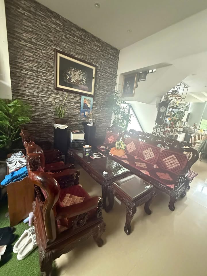 Nhà phố mặt tiền 5 tầng Đà Lạt 55m² giá 8.5 tỷ - Đầu tư sinh lời ngay trung tâm!