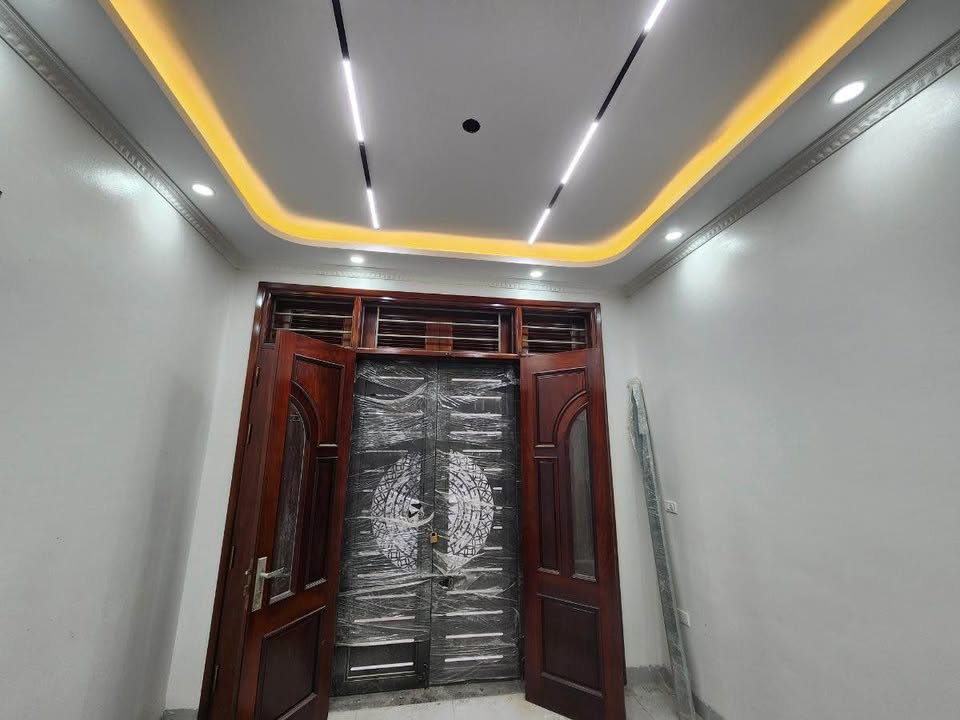 Nhà phố Mậu Lương, Hà Đông 37m² giá 9.5 tỷ - Mặt ngõ kinh doanh, ô tô vào nhà!