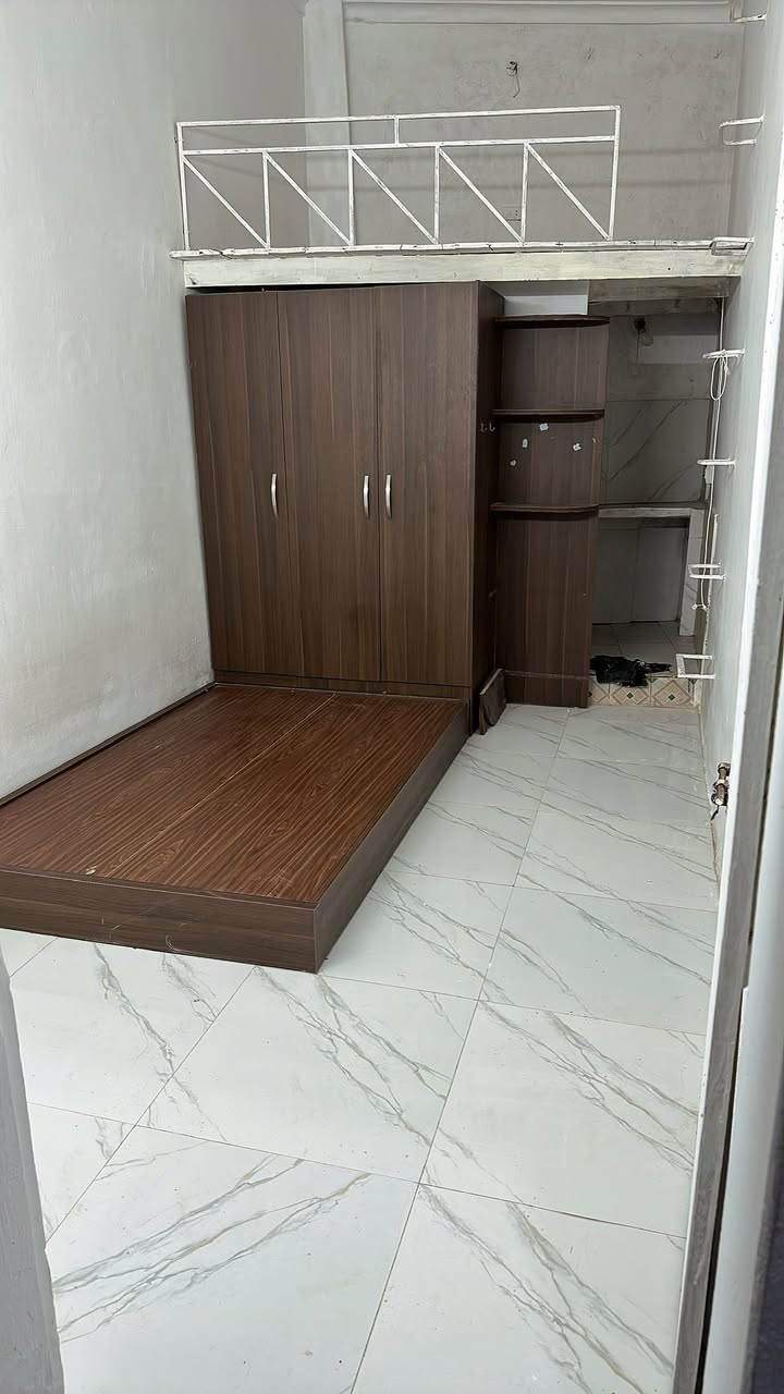 Phòng trọ cho thuê tại Cổ Nhuế, Bắc Từ Liêm 20m² giá 2.3 triệu - Vào ở ngay, đầy đủ tiện nghi!