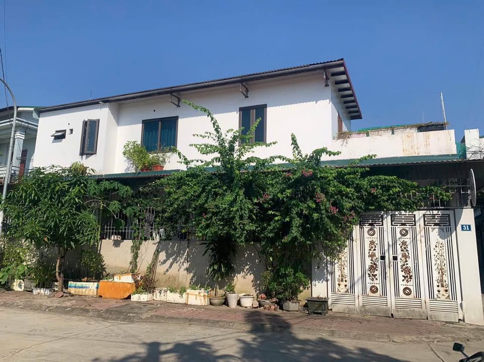 Nhà 2 tầng góc Khối 12, phường Đội Cung, TP Vinh 88m² giá 4.9 tỷ - Sẵn sàng vào ở ngay!