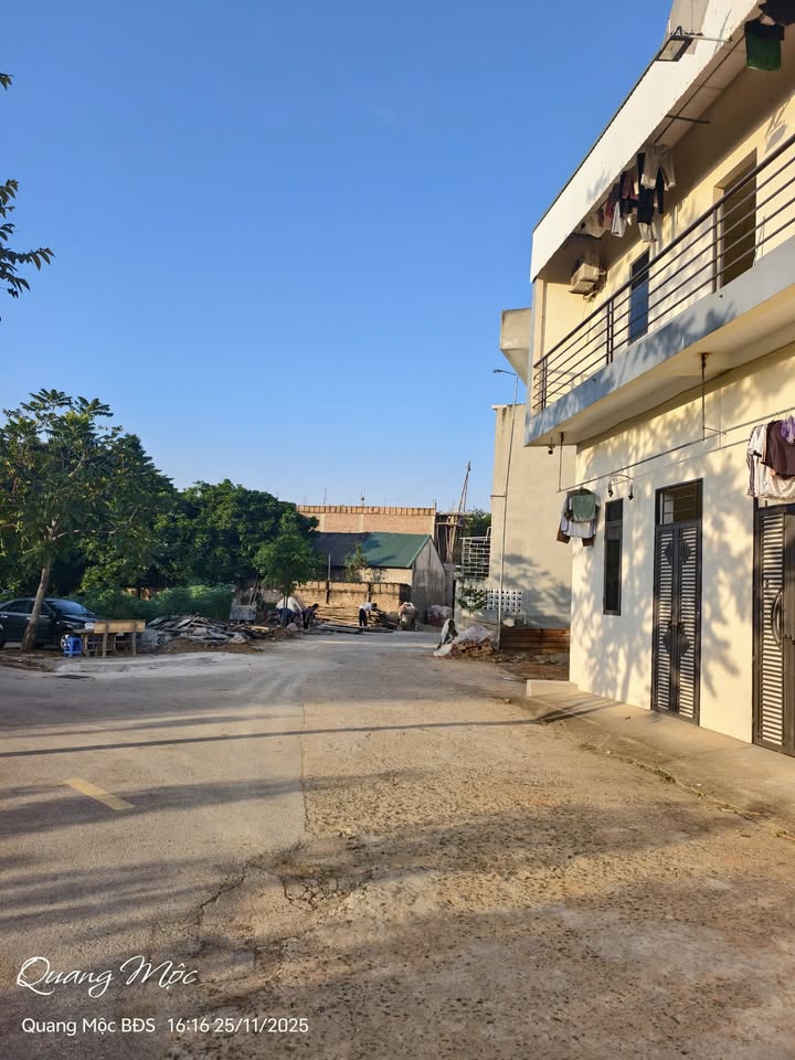 Đất nền KĐT Lạc Ngàn, Việt Trì 223m² giá chỉ 4x triệu/m² - Cơ hội đầu tư tuyệt vời!