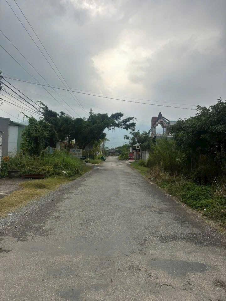 Đất thổ cư 300m² tại Thị trấn Thuận Nam, Hàm Thuận Nam chỉ 380 triệu - Cơ hội đầu tư tuyệt vời!