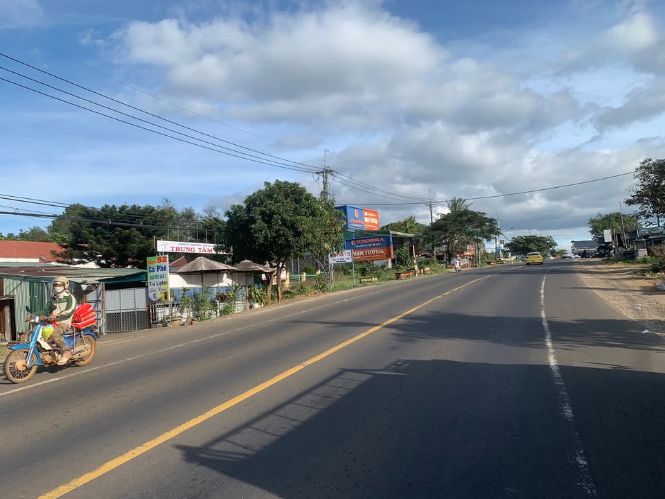 Đất thổ cư mặt tiền đường bê tông, xã Biển Hồ, Gia Lai - Giá 400 triệu, đầu tư sinh lời!