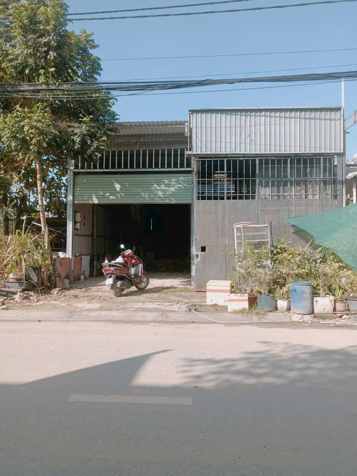 Đất cho thuê mặt bằng đường 4 Lò Lu, Thủ Đức 112m² - Tiện làm kho, xưởng kinh doanh!