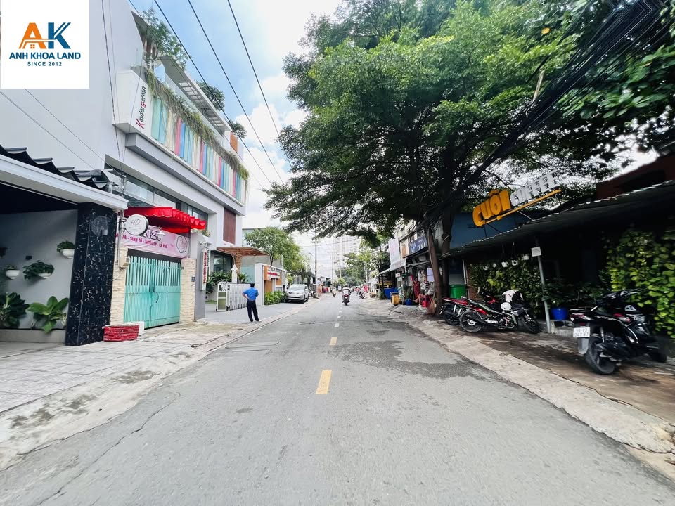 Căn hộ dịch vụ 5 tầng Trường Thọ 121.7m² giá 16.5 tỷ - Sổ đỏ chính chủ, ngay Metro!