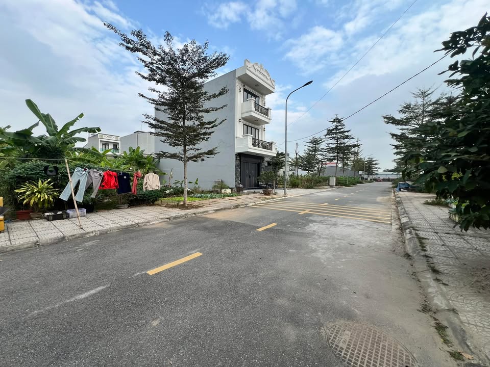 Đất Đè Lót, Thanh Miếu 88m² giá 3 tỷ - Vị trí đẹp, thoáng mát