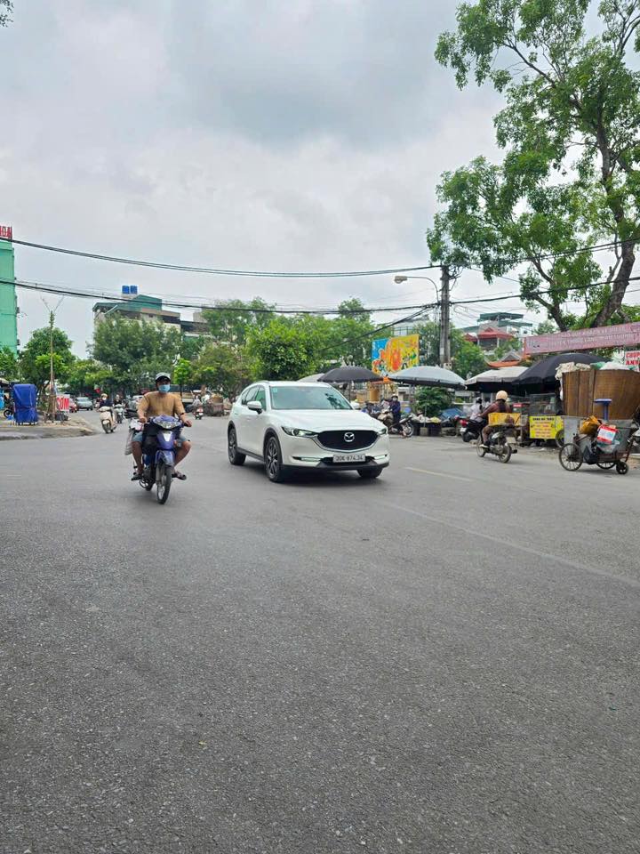 Nhà phố Mậu Lương, Kiến Hưng 33m² giá 6 tỷ - Thiết kế 5 tầng hiện đại, sẵn sàng vào ở!