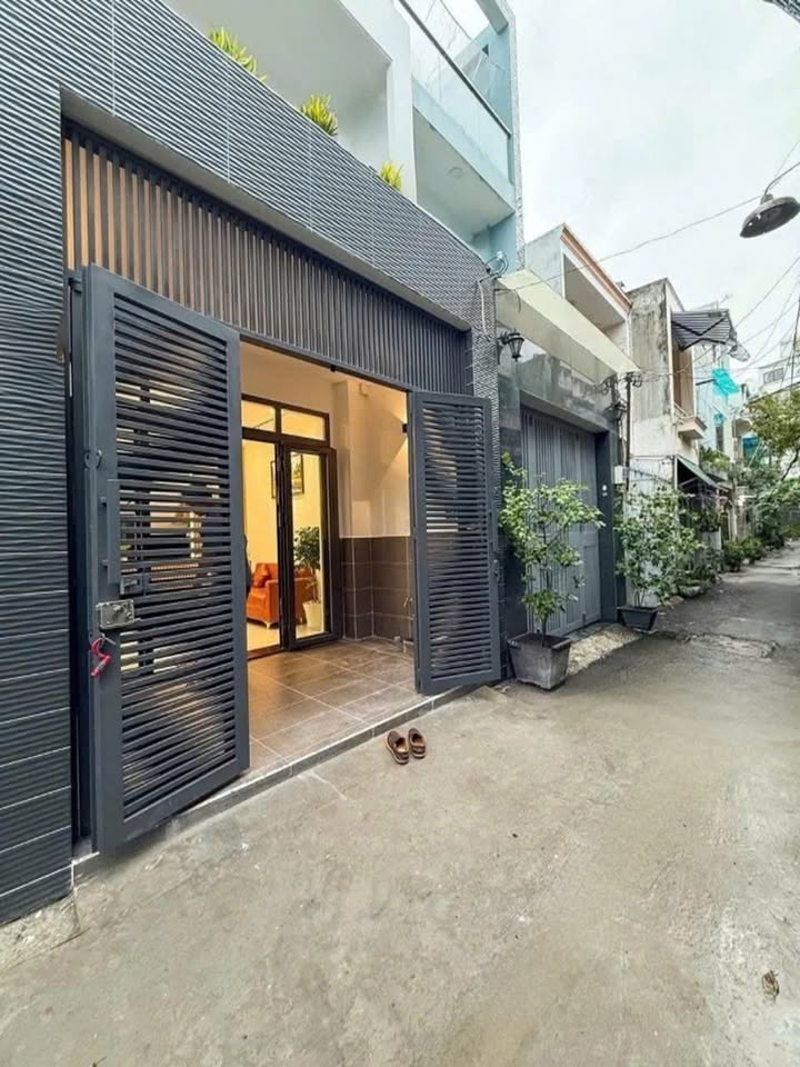 Nhà mới Bình Thạnh 48.96m² giá 7.6 tỷ - Vào ở ngay, tiện ích đầy đủ!