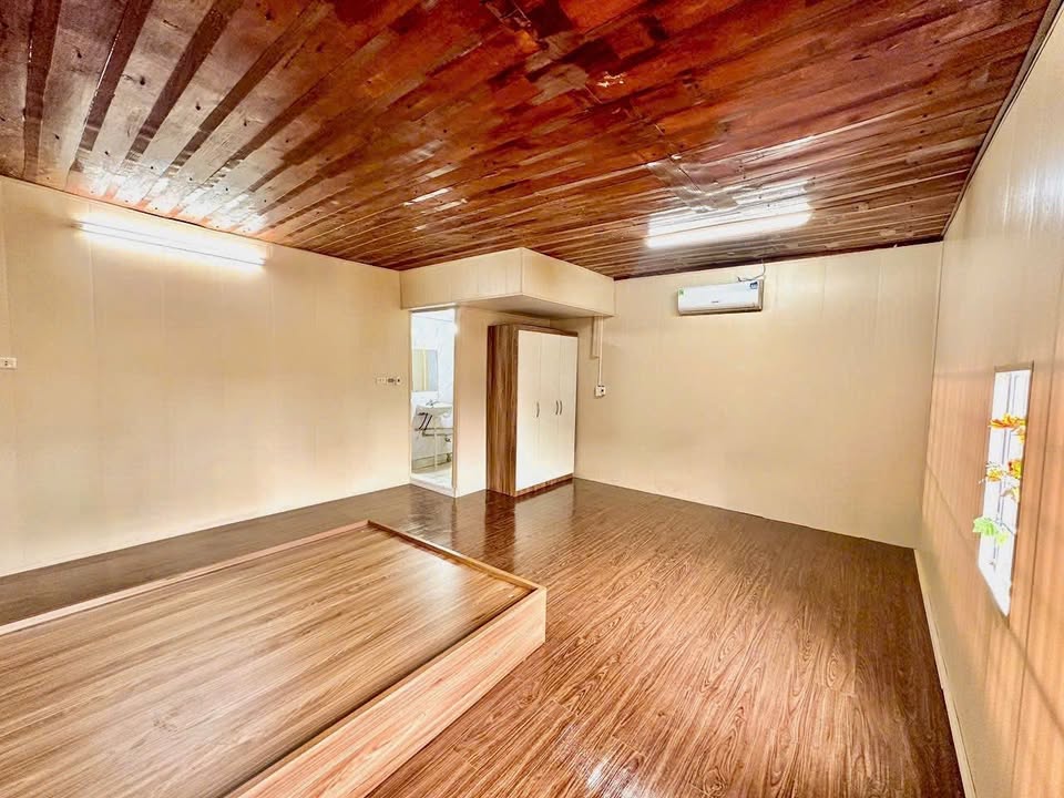 Cho thuê văn phòng 25m² tại phố Quang Trung, Hoàn Kiếm - Giá chỉ 5 triệu/tháng!