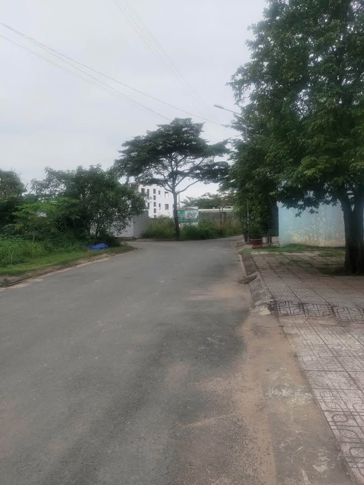 Nhà riêng Bưng Ông Thoàn, Thủ Đức 123m² giá 7 tỷ - Đường nhựa xe hơi, sổ riêng!