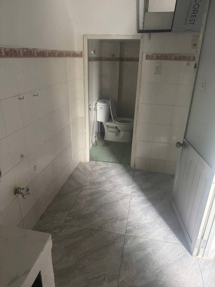 Nhà nguyên căn mặt tiền Mê Linh, Nha Trang 30m² giá 13 triệu - Phù hợp kinh doanh mọi mô hình!
