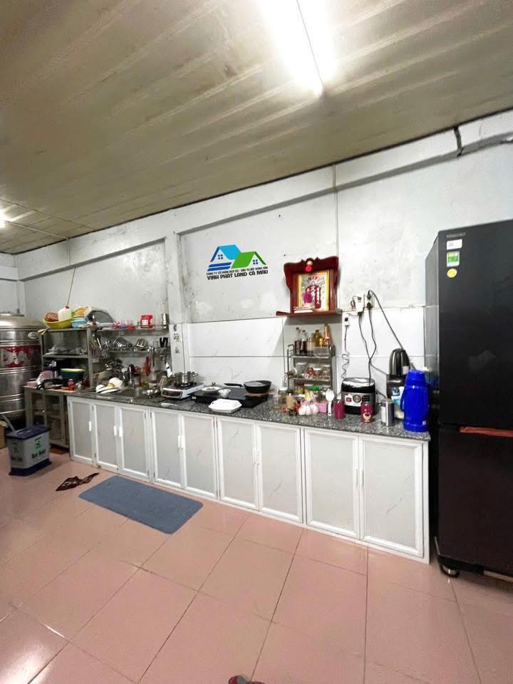 Bán nhà 2 mặt tiền đường Lý Thái Tôn, phường 2, Cà Mau - Giá chỉ 4 tỷ!