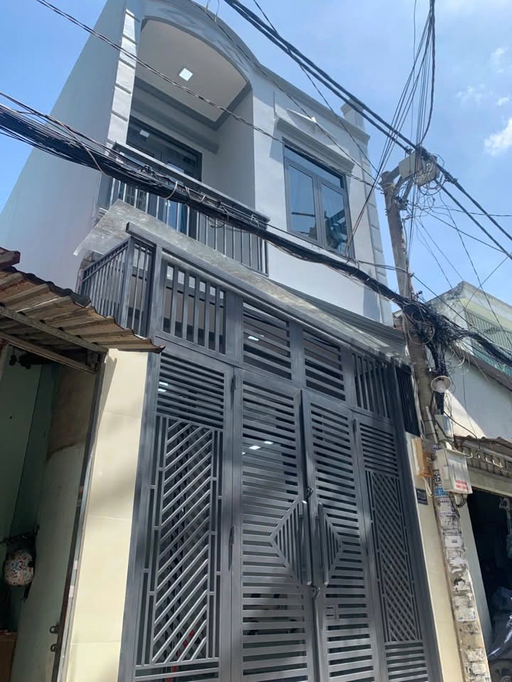 Nhà riêng Tân Bình, Phạm Văn Bạch 36m² giá 4.X tỷ - Tiện nghi đầy đủ, an ninh tốt!